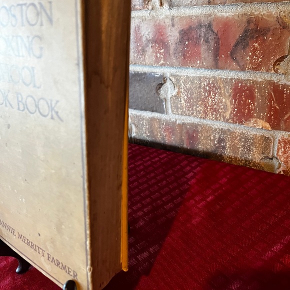 Antique 1930 The Boston Cooking School Cook Book by Fannie Merritt Farmer - Picture 3 of 9